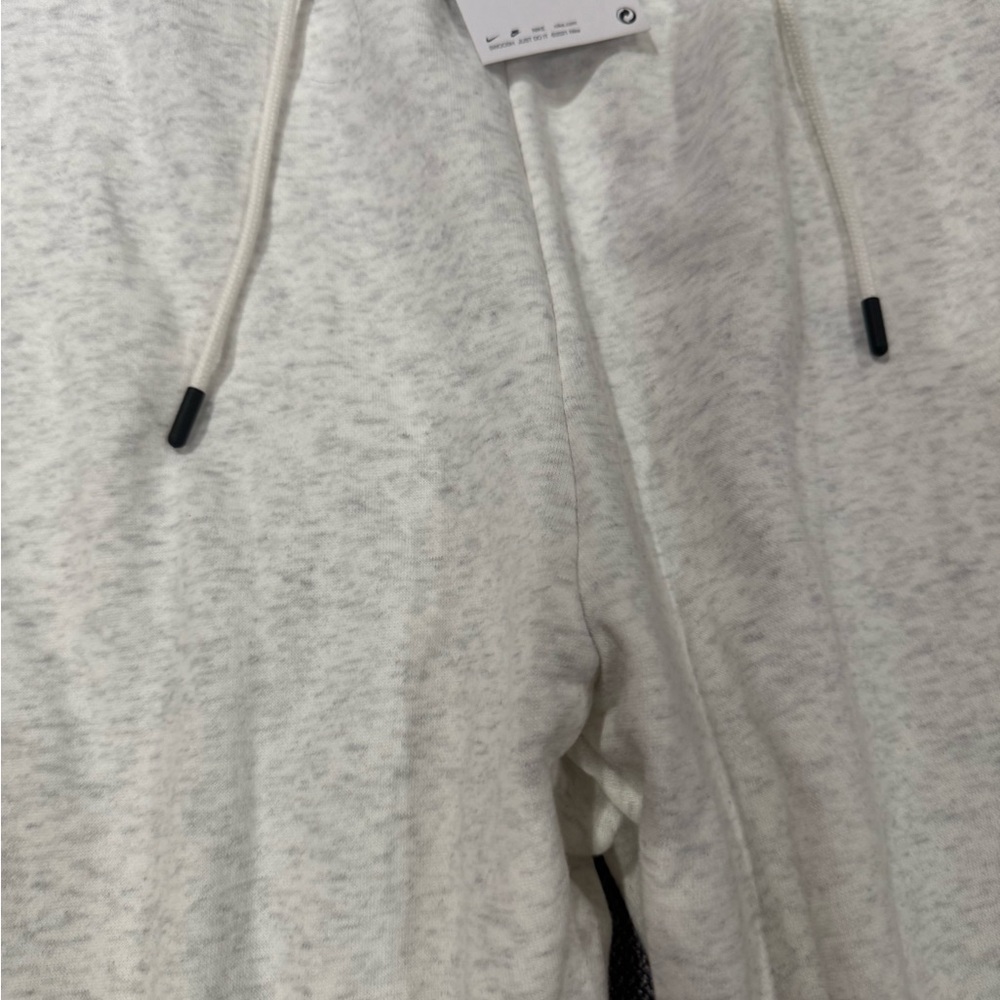 Nike light Gray joggers - Picture 6 of 7